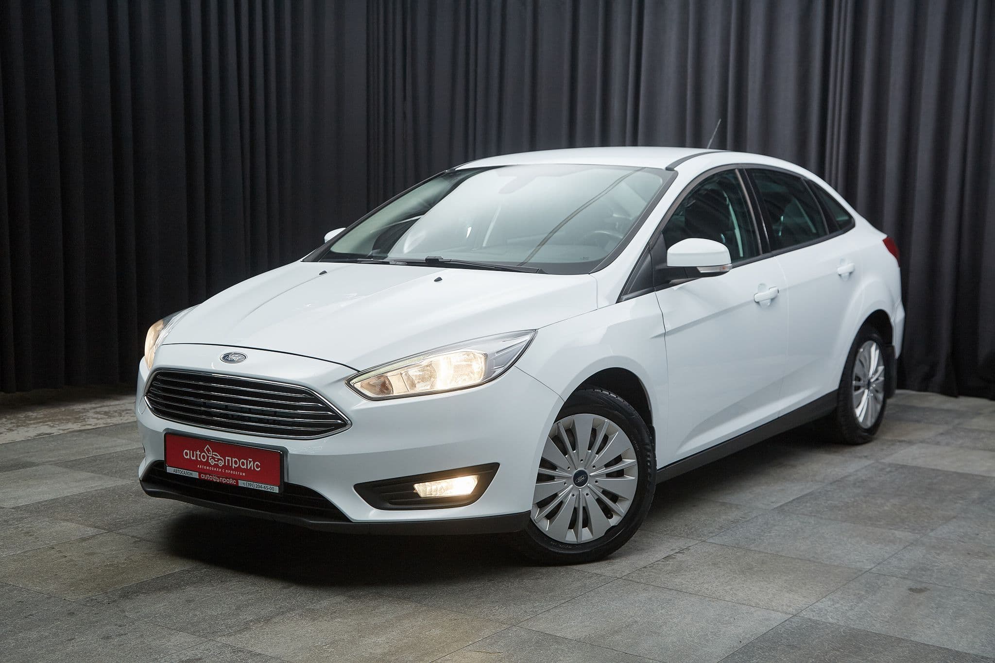 Ford Focus - 1
