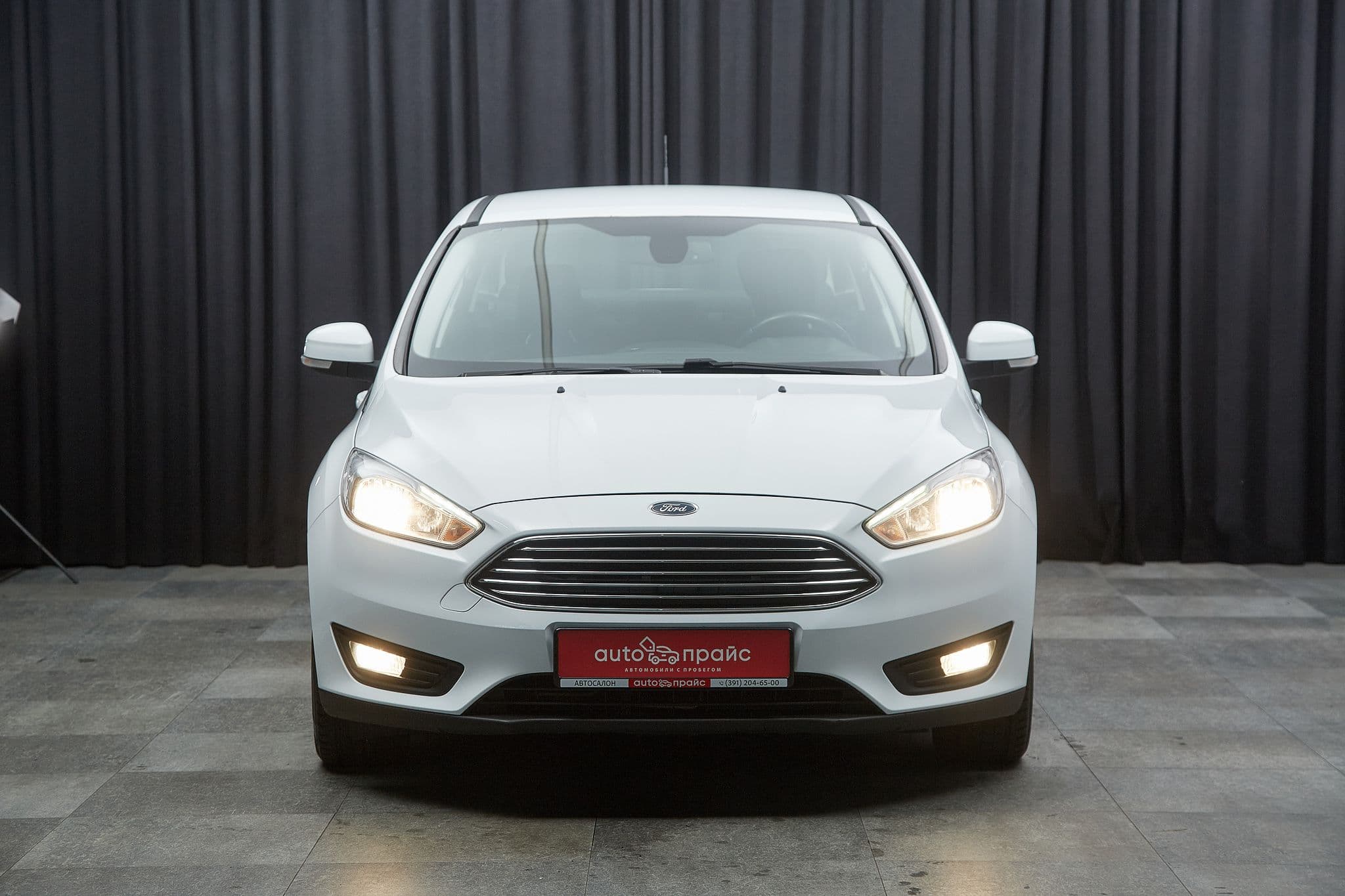 Ford Focus - 2